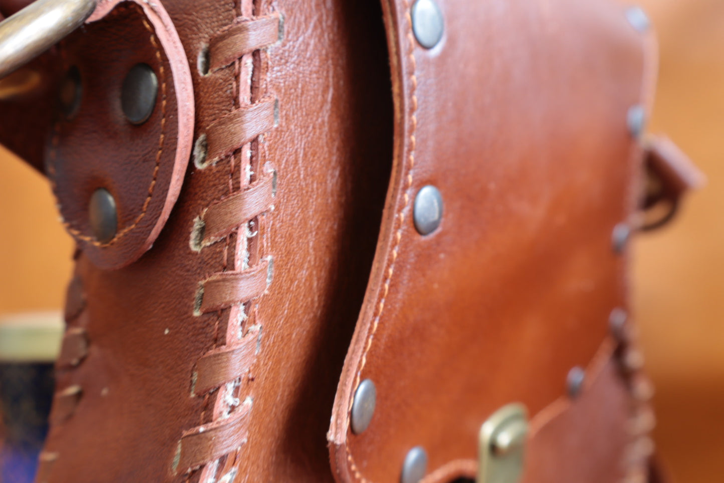 Crossbody Cuero de Vaqueta