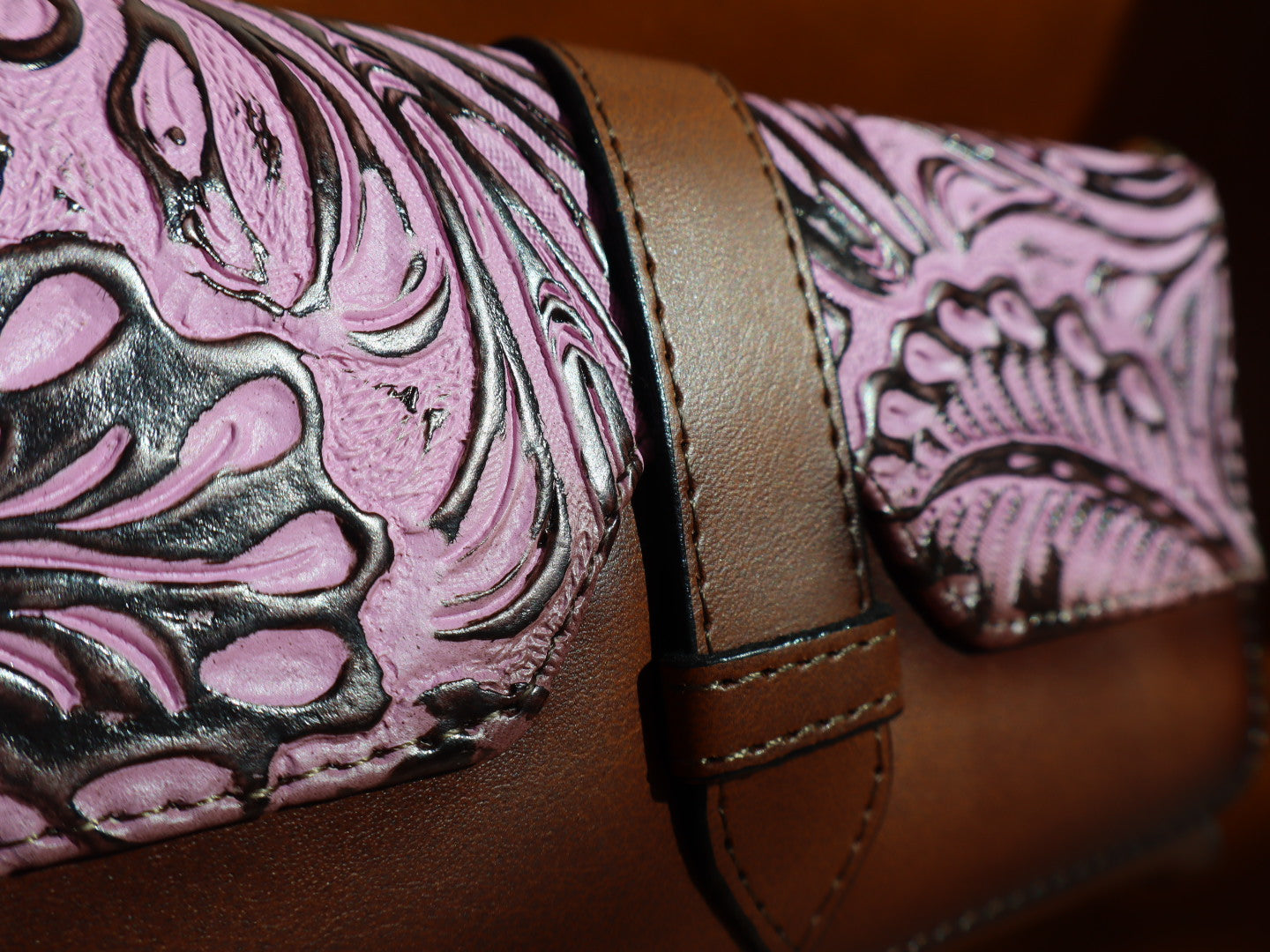 Colorful Cartera Cincelada